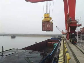 鳳陽港首次開通集裝箱運輸